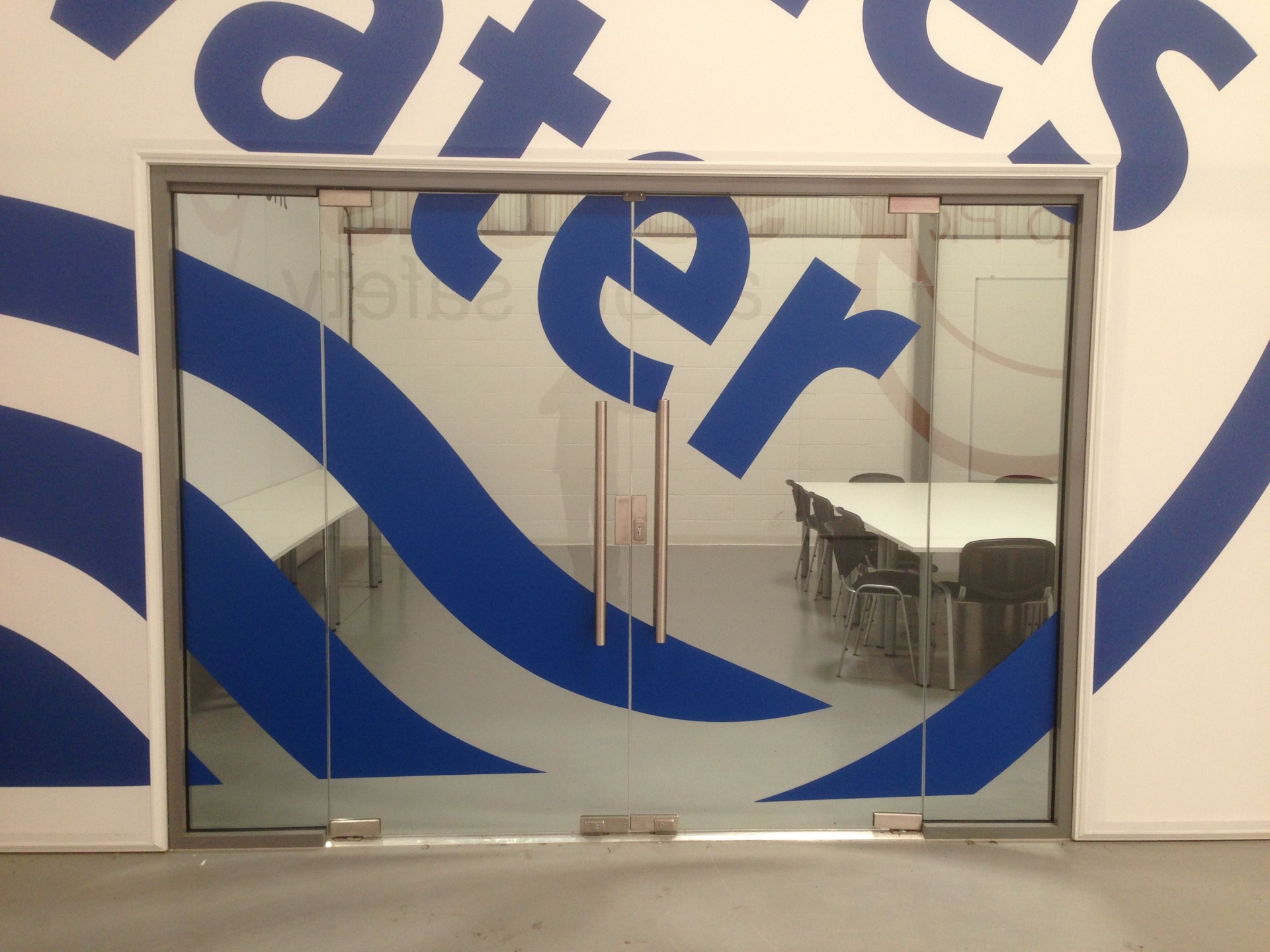 Shopfront project 11 by Complete Signs