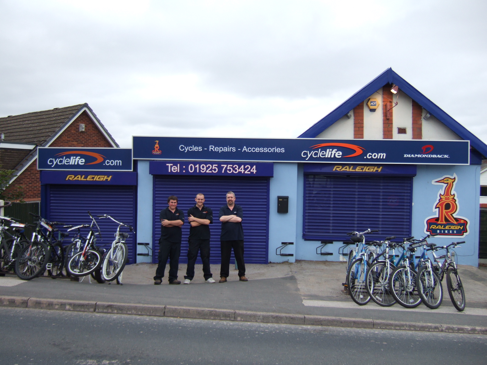 Shopfront project 7 by Complete Signs