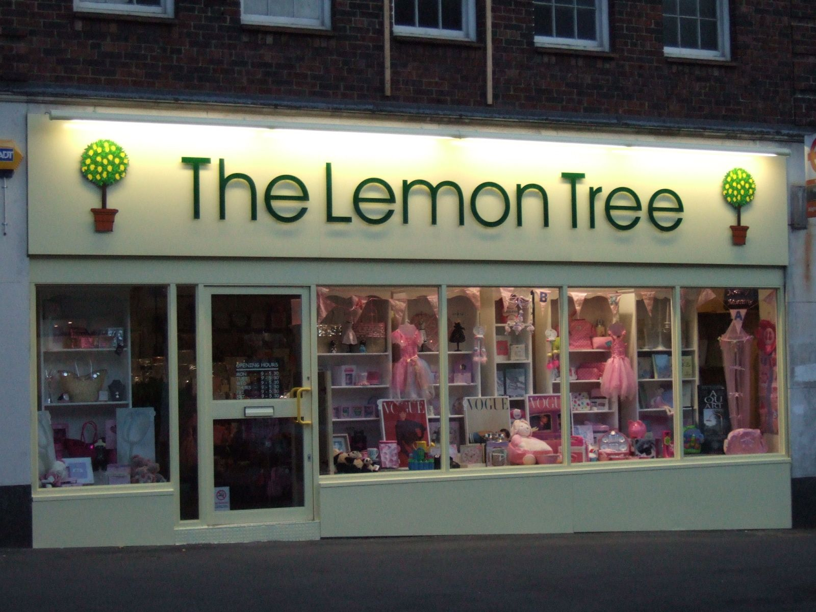 Lemon Tree — fascia panel signage