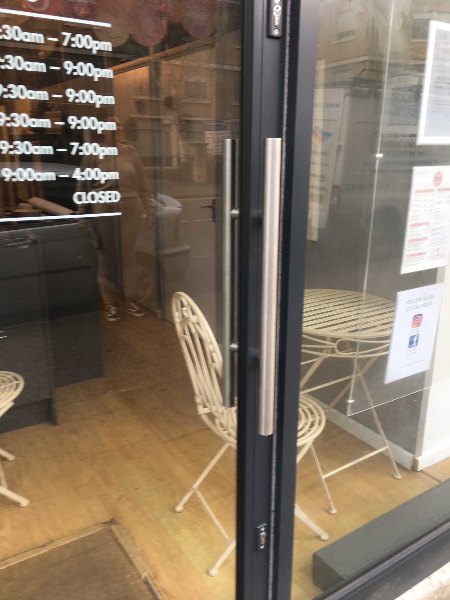 Shopfront project 22 by Complete Signs
